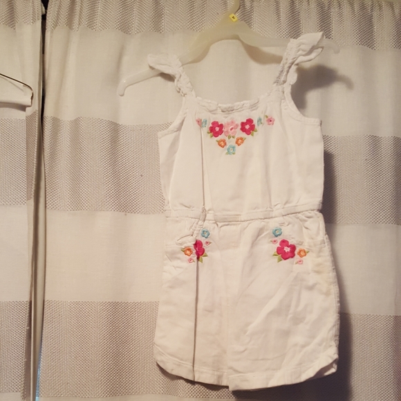 Romper - Picture 1 of 3